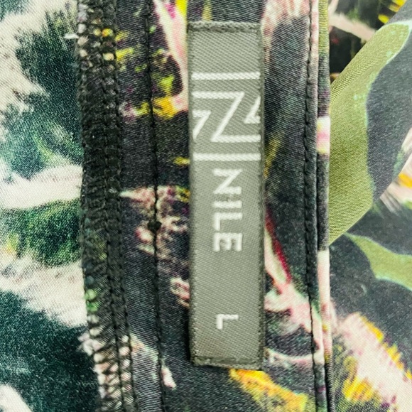 NILE Tropical PALM Leaf Print Resort Style Blouse Large - Picture 8 of 12